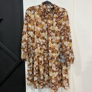 NWT Nordstrom Donna Morgan Mock Neck Floral Smocked Waist Dress Size 8